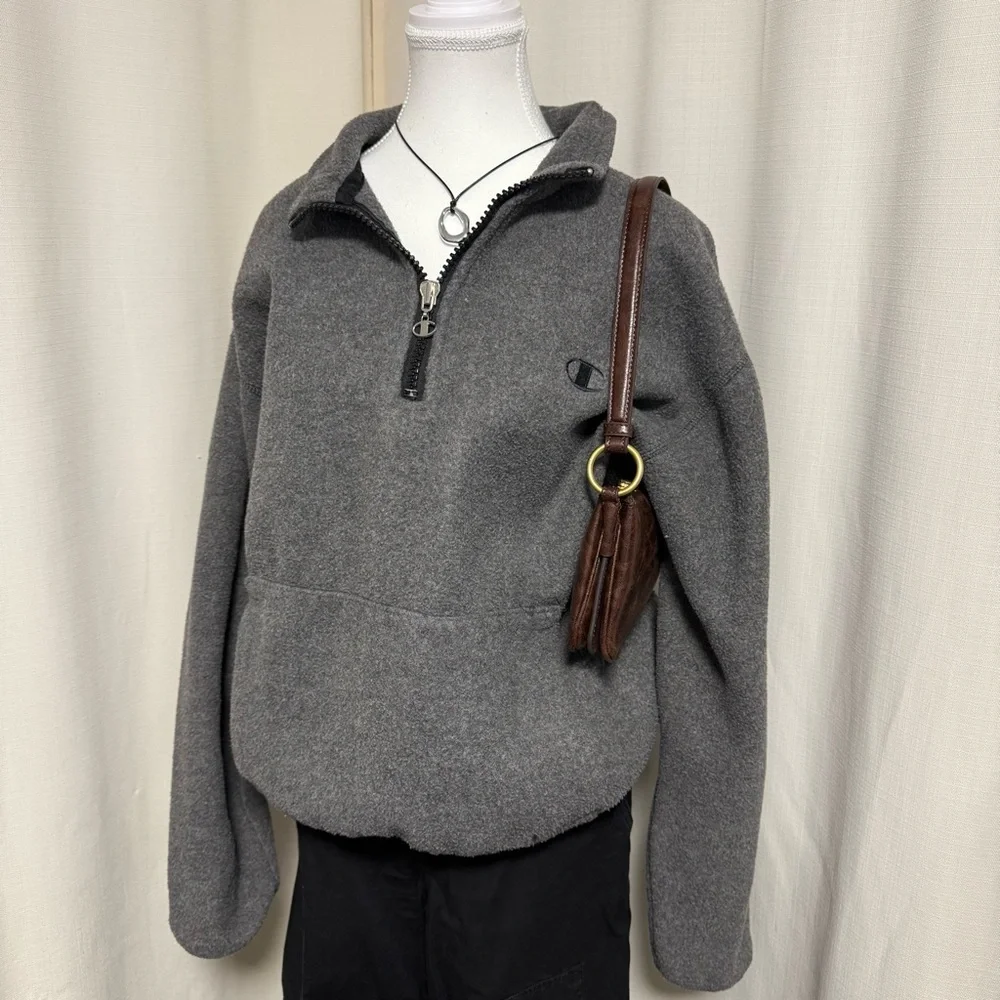 CHAMPION Vintage Half-Zip Sherpa Sweater - Picture 2 of 6